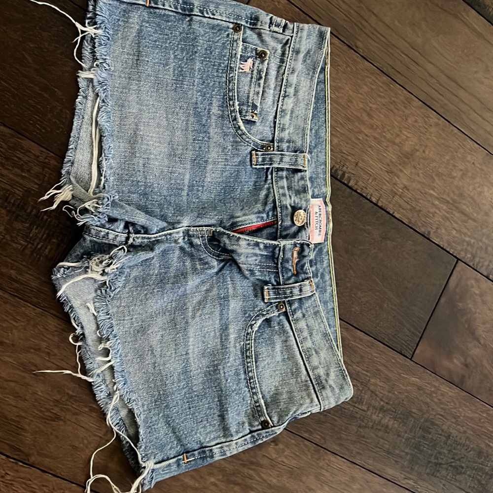 Abercrombie Fitch Cutoffs embellished Jean Shorts 2